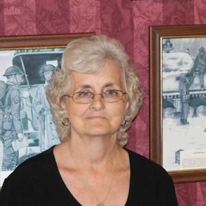 Meet your Posher, Carolyn